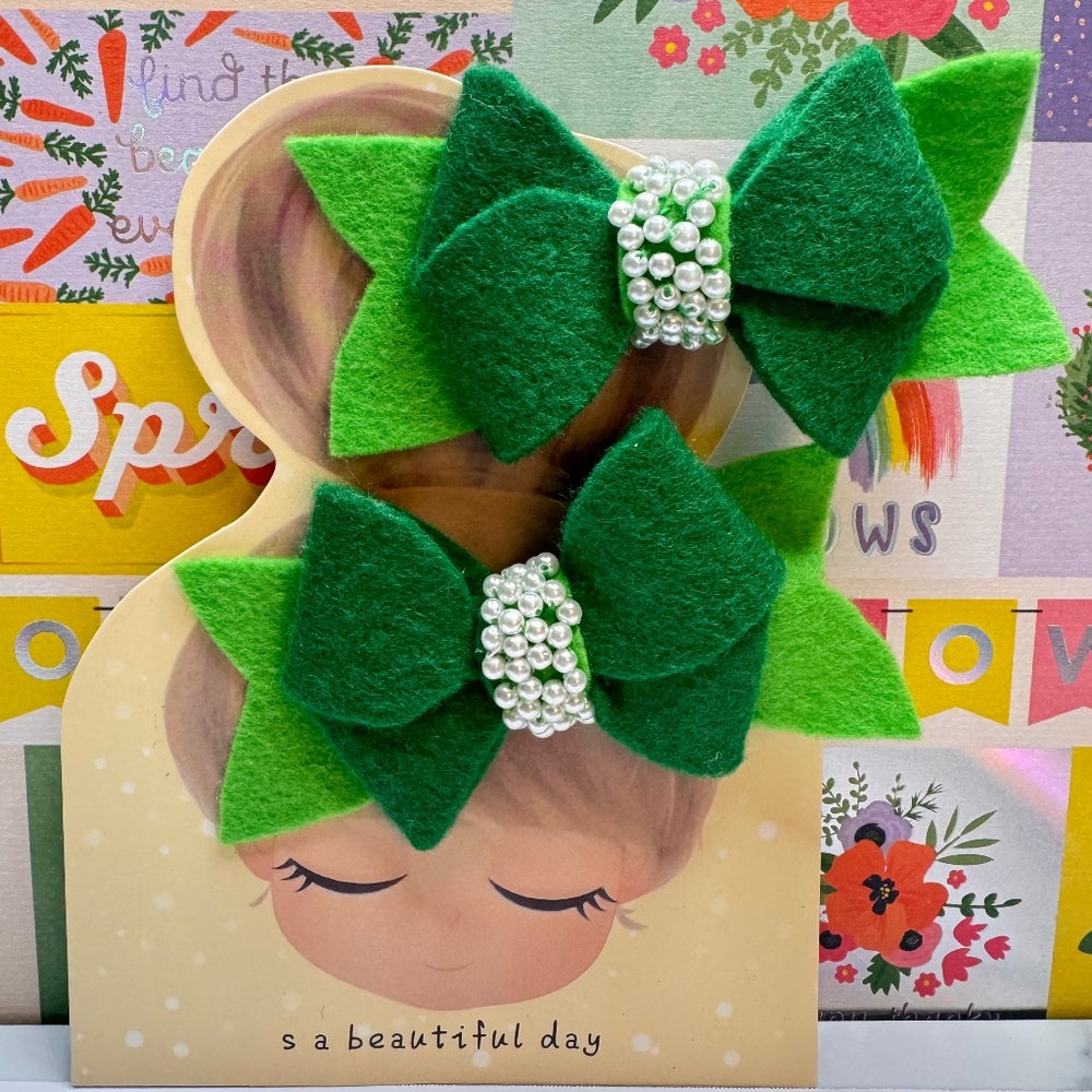 Handmade Felt Bow Green